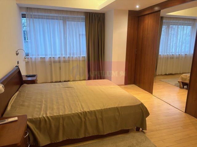 Apartament Bd Aviatorilor- Piata Charles De Gaulle.